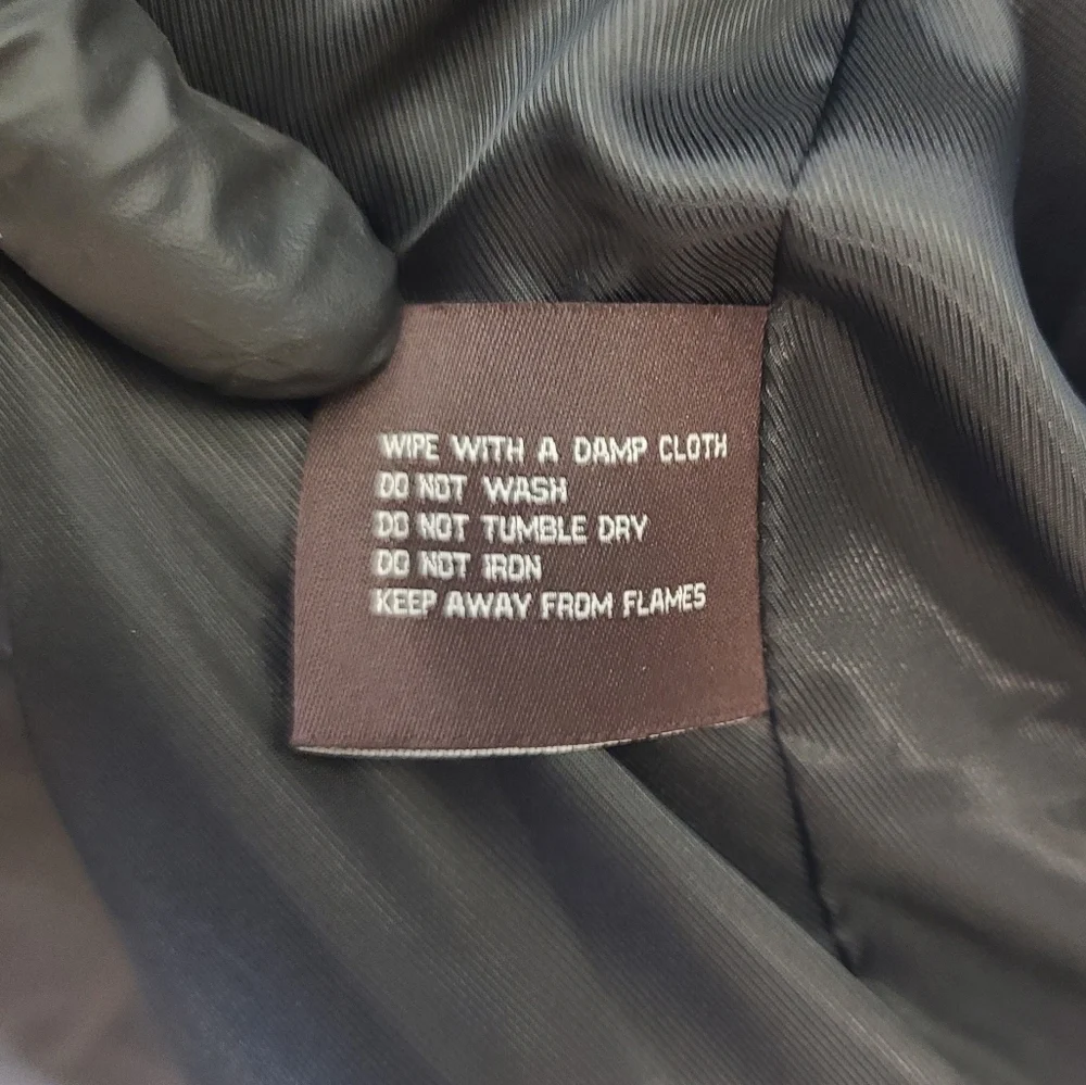MICHAEL Michael Kors Black Lightweight Jacket - Picture 10 of 11